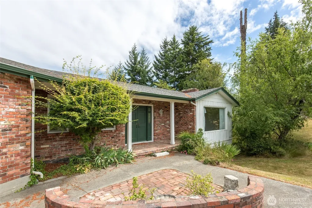 441 E Hillcrest Drive Port Angeles WA 98362