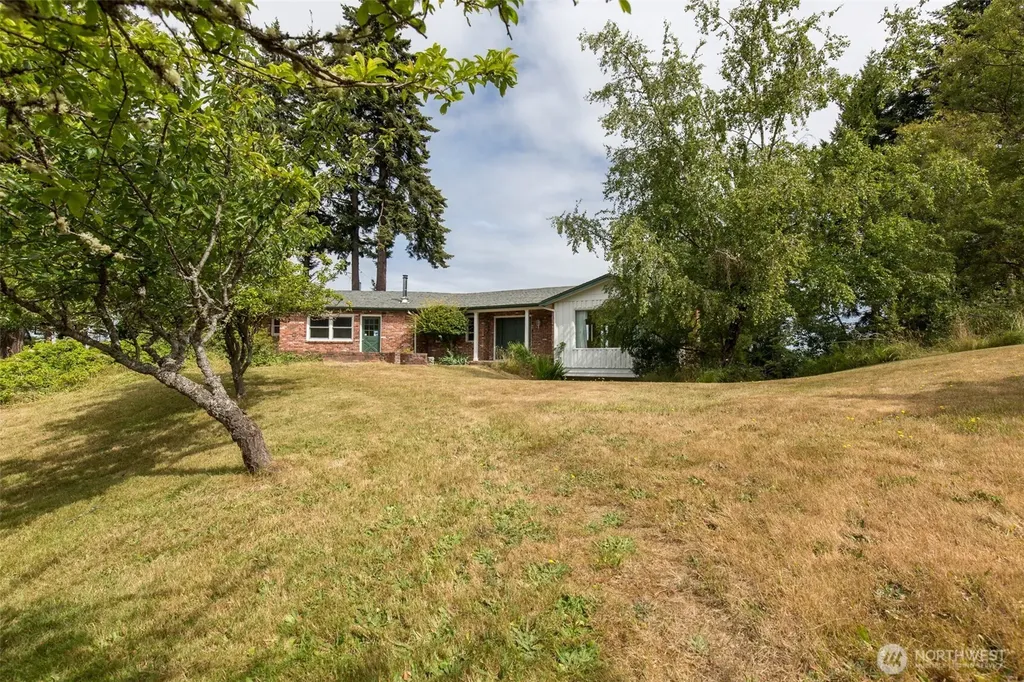 441 E Hillcrest Drive Port Angeles WA 98362