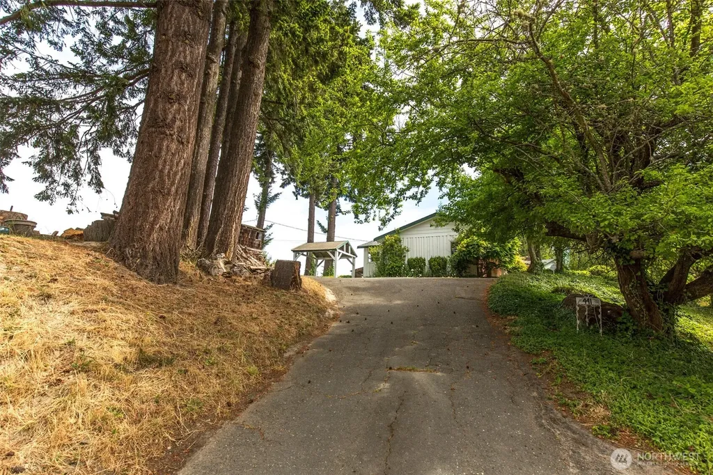 441 E Hillcrest Drive Port Angeles WA 98362