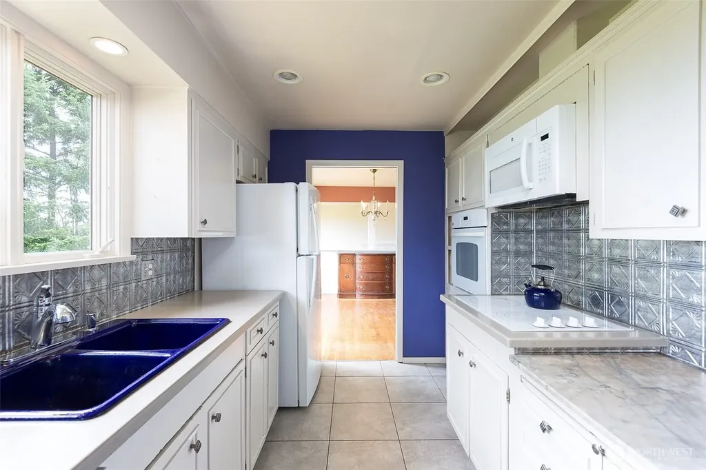 441 E Hillcrest Drive Port Angeles WA 98362