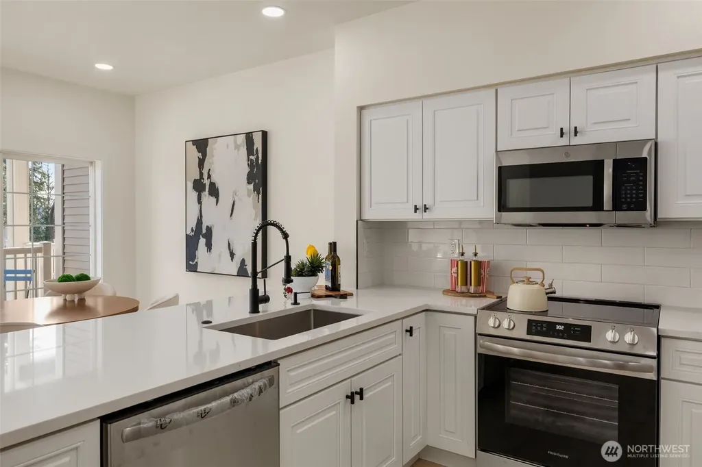 18628 NE 55th Way Redmond WA 98052