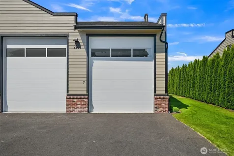 2203 Mercedes Drive Lynden WA 98264