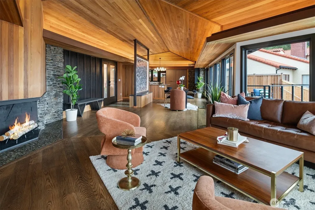 11213 Arroyo Beach Place SW Seattle WA 98146