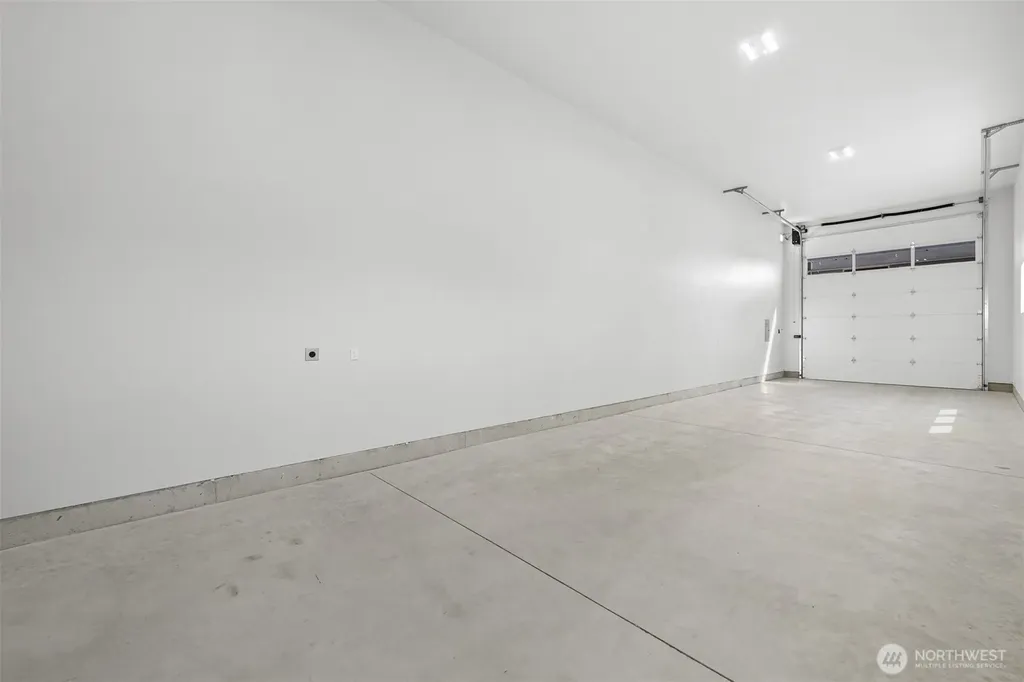 2203 Mercedes Drive Lynden WA 98264