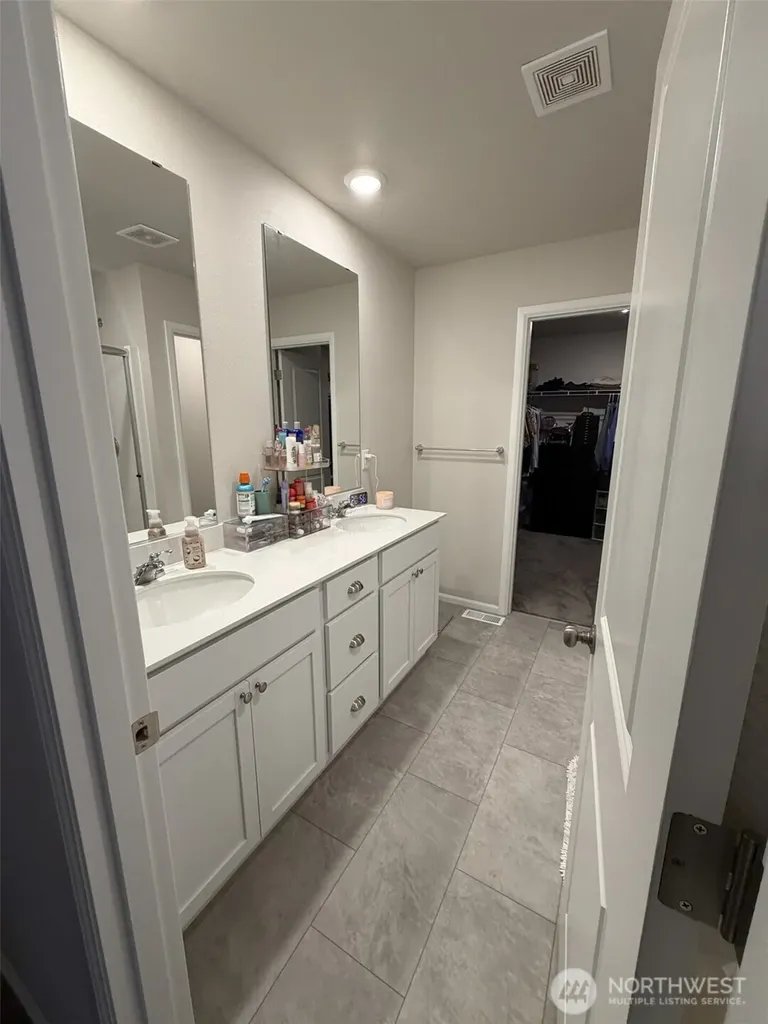 180 NE Olympic Ridge Belfair WA 98528