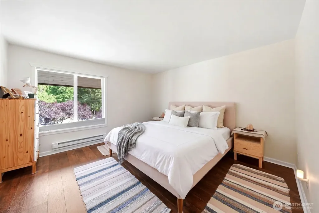 5630 200th Street SW Lynnwood WA 98036