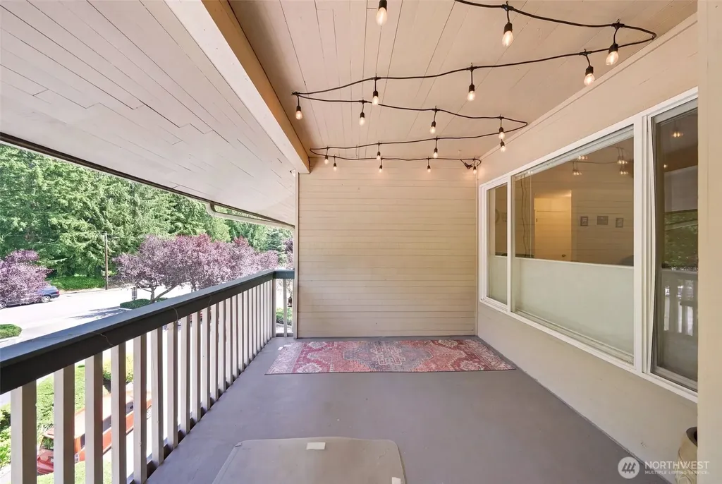 5630 200th Street SW Lynnwood WA 98036