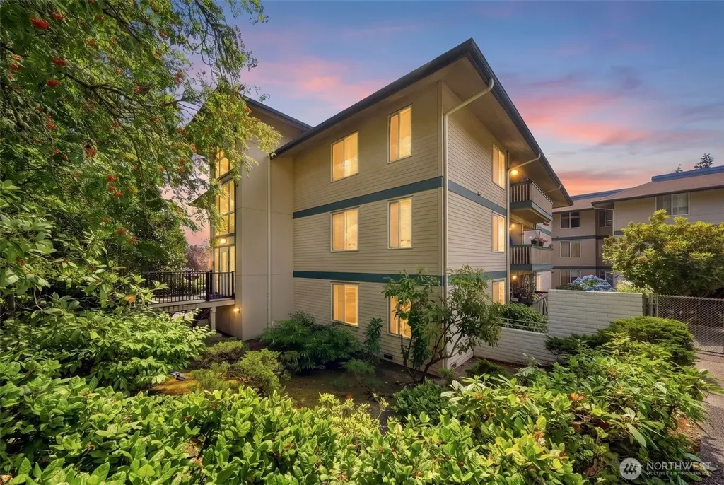 5630 200th Street SW Lynnwood WA 98036