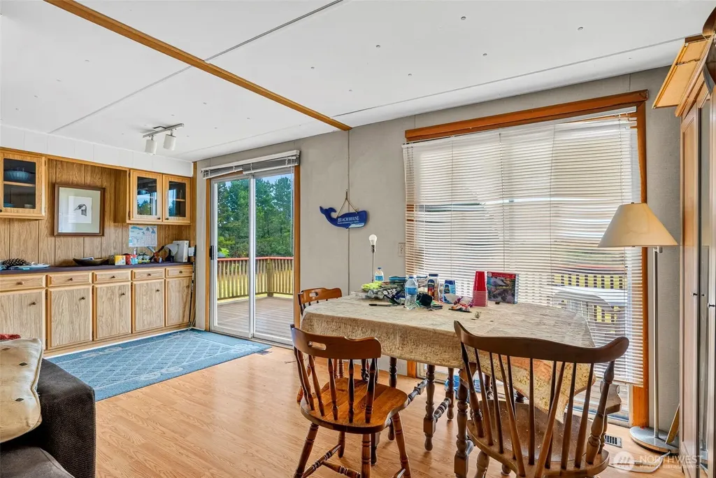 13301 North Place Long Beach WA 98631