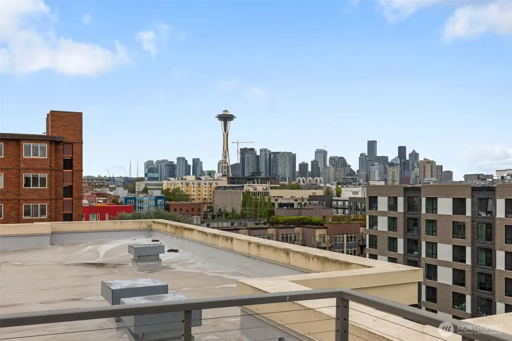 530 4th Avenue W Seattle WA 98119