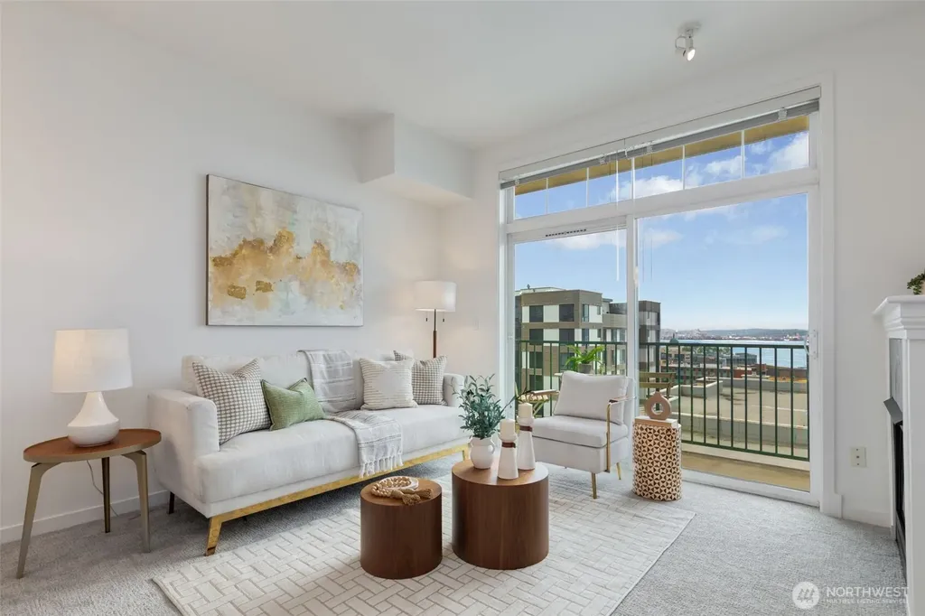 530 4th Avenue W Seattle WA 98119