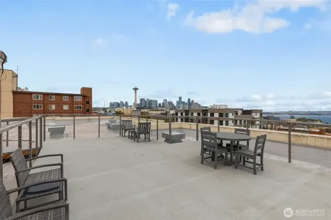 530 4th Avenue W Seattle WA 98119