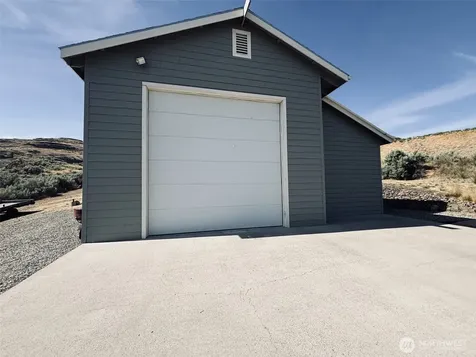 45720 Geostar Drive Grand Coulee WA 99133