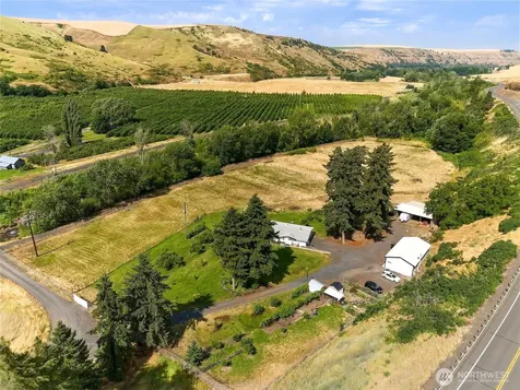 100 Vernon Lane Dayton WA 99328
