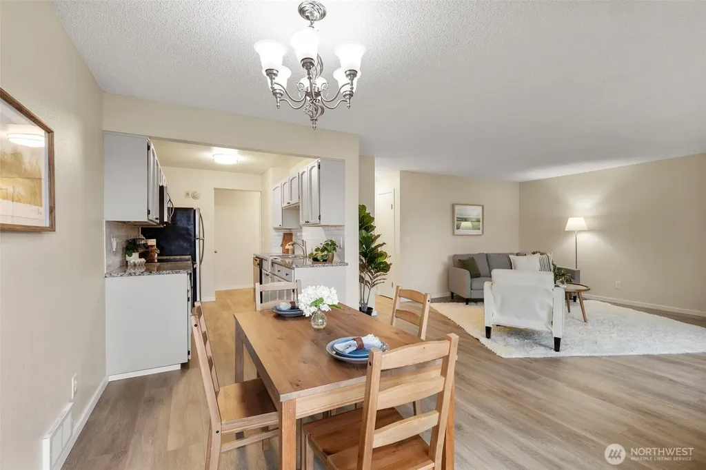 26435 Pennsylvania Avenue Kingston WA 98346