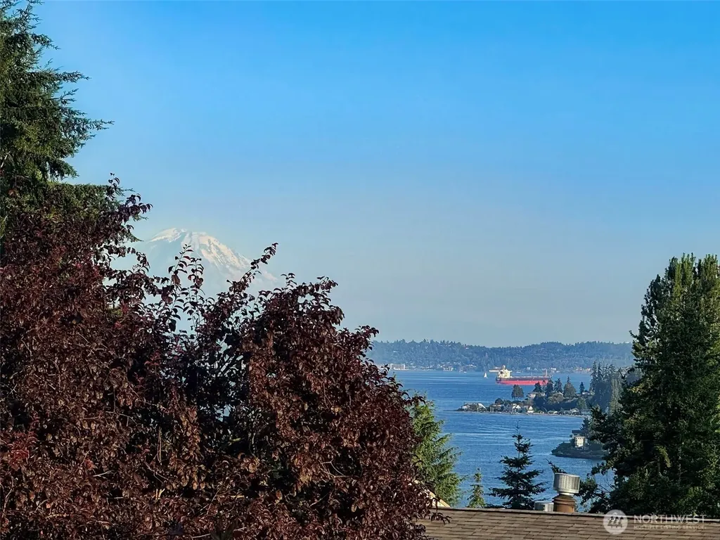 26435 Pennsylvania Avenue Kingston WA 98346