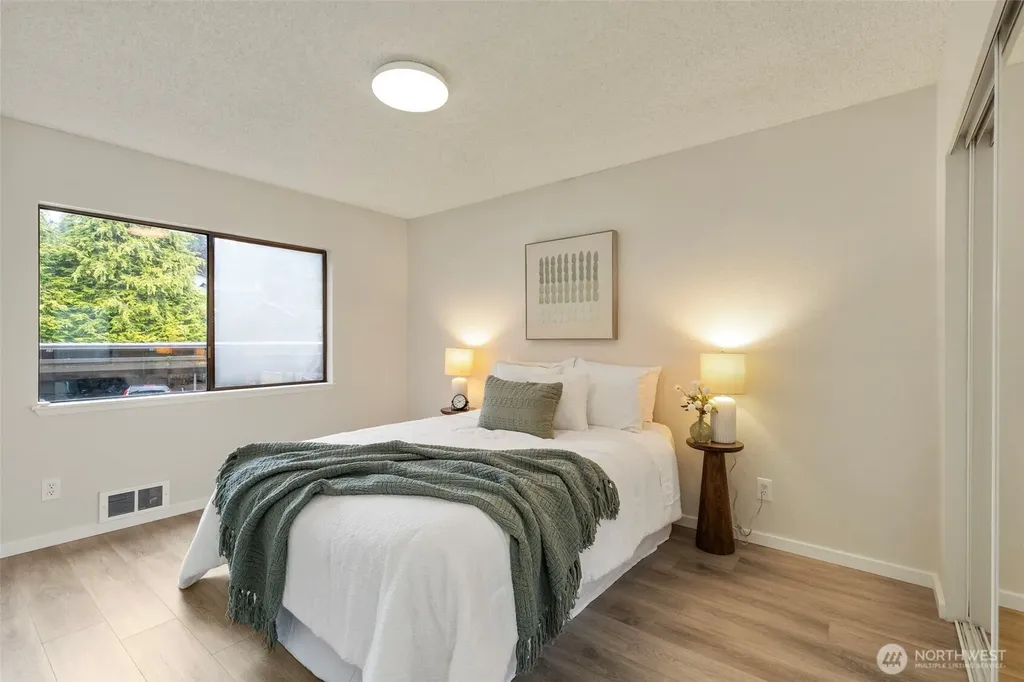 26435 Pennsylvania Avenue Kingston WA 98346