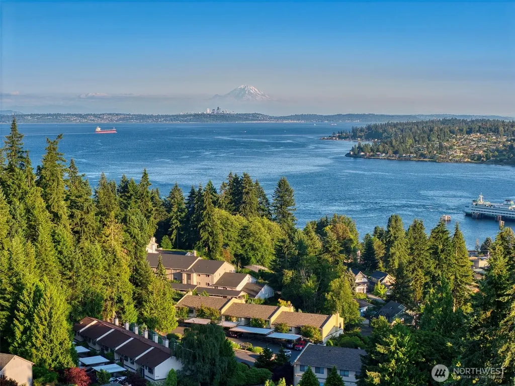 26435 Pennsylvania Avenue Kingston WA 98346