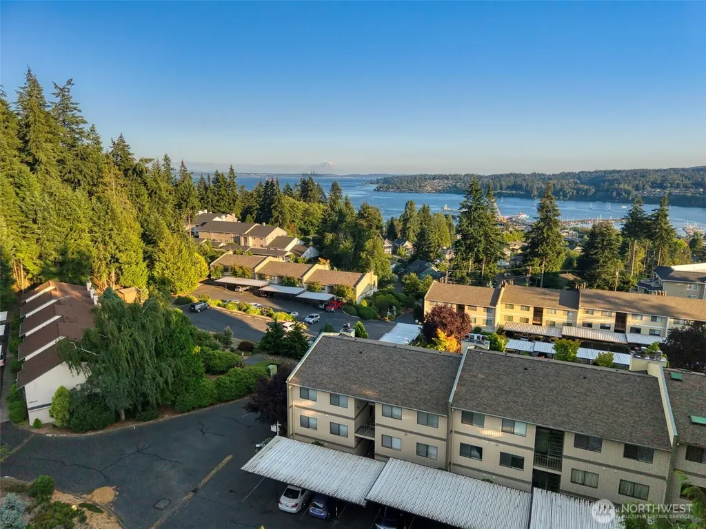 26435 Pennsylvania Avenue Kingston WA 98346