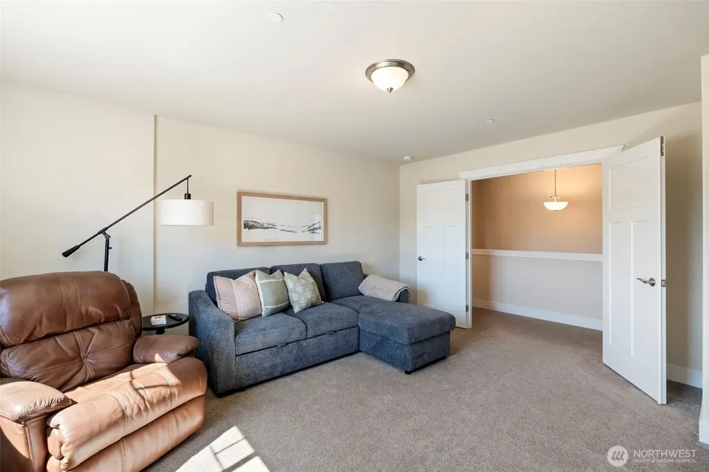 7617 Deschutes Woods Court SE Olympia WA 98501
