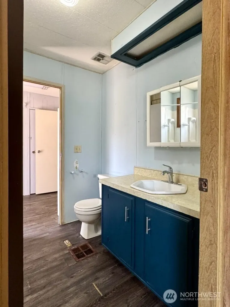 260 E Olympic Drive Grapeview WA 98546