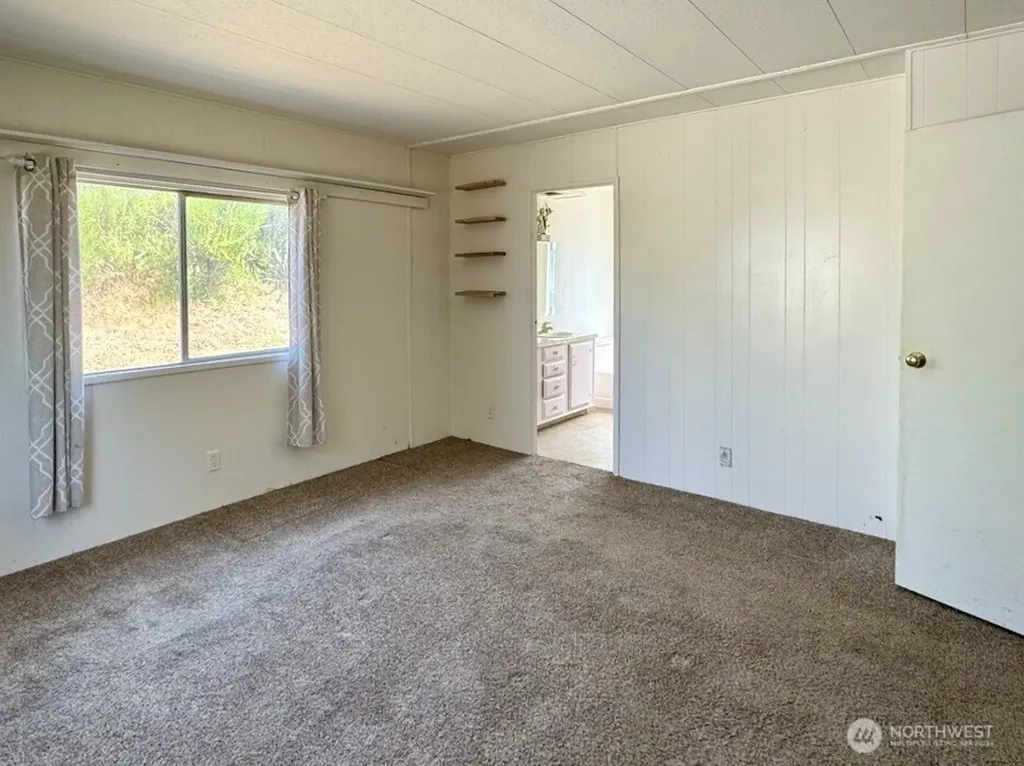 260 E Olympic Drive Grapeview WA 98546