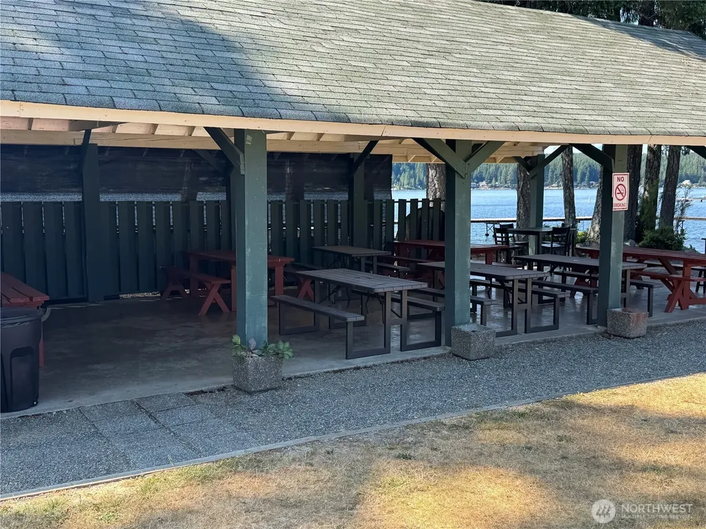260 E Olympic Drive Grapeview WA 98546