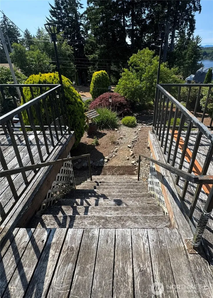 260 E Olympic Drive Grapeview WA 98546
