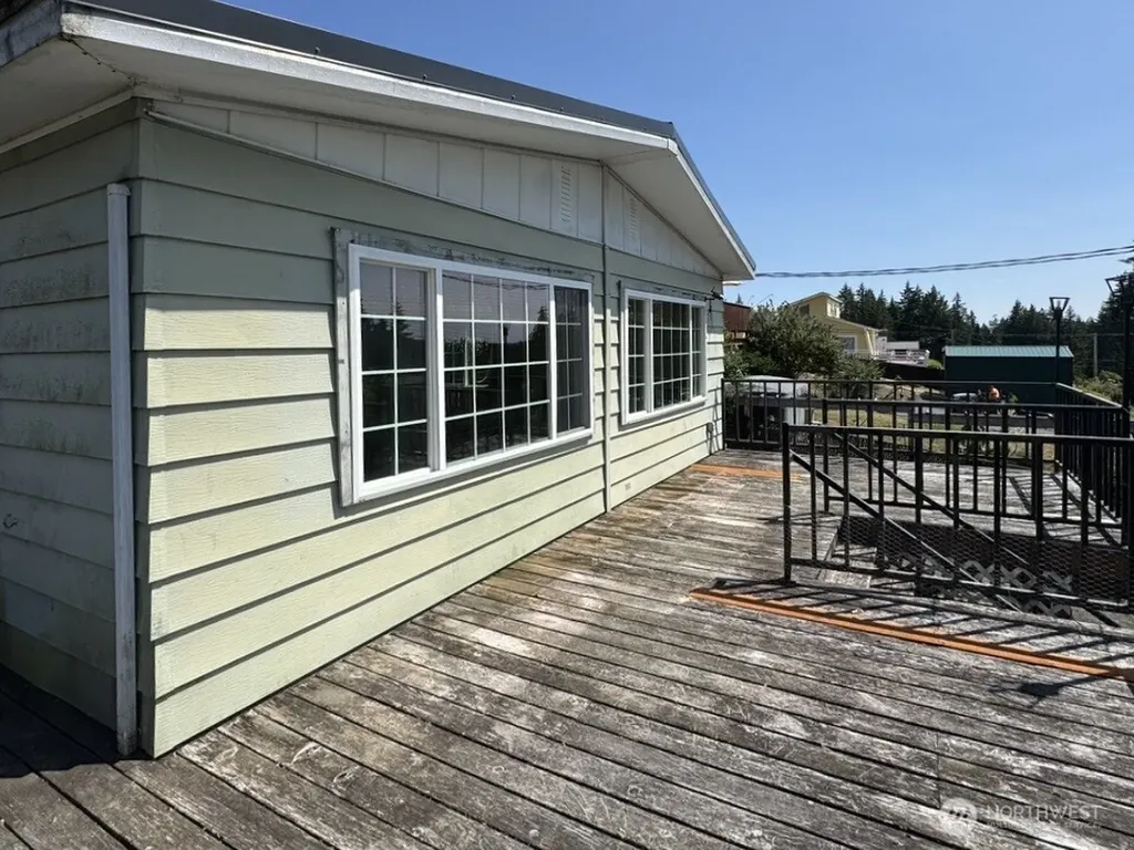 260 E Olympic Drive Grapeview WA 98546
