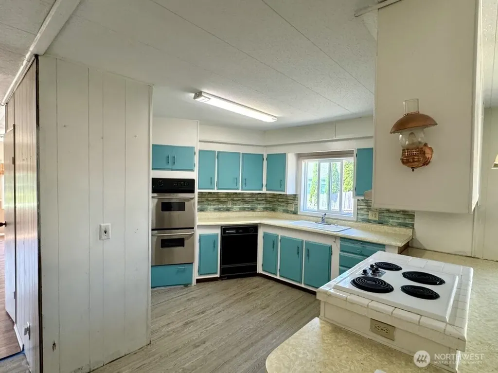 260 E Olympic Drive Grapeview WA 98546