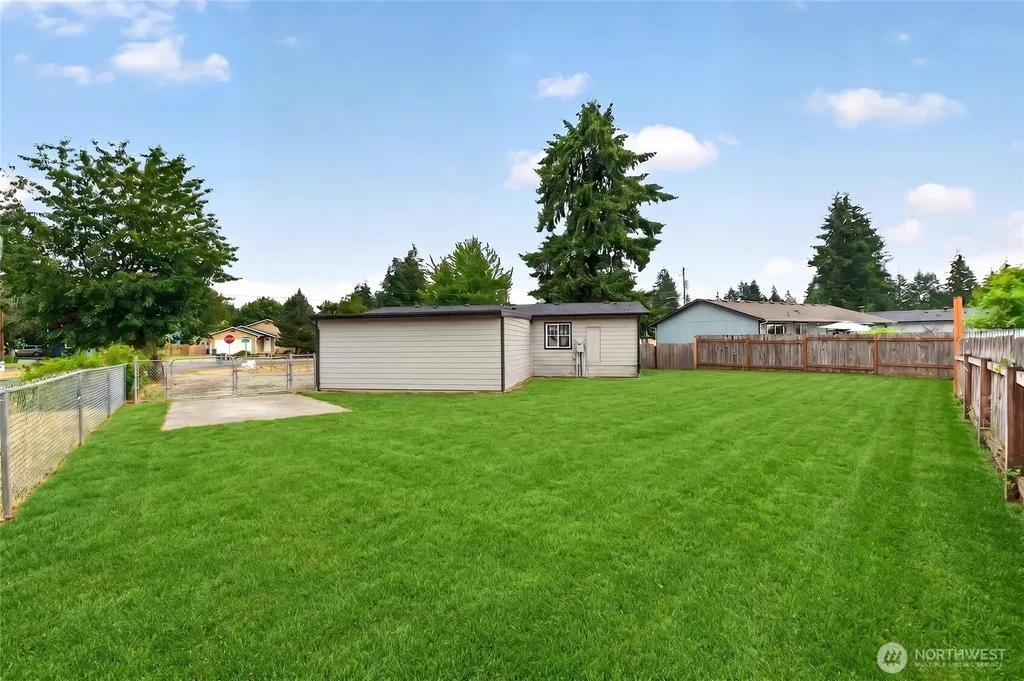 13401 215th Avenue E Bonney Lake WA 98391