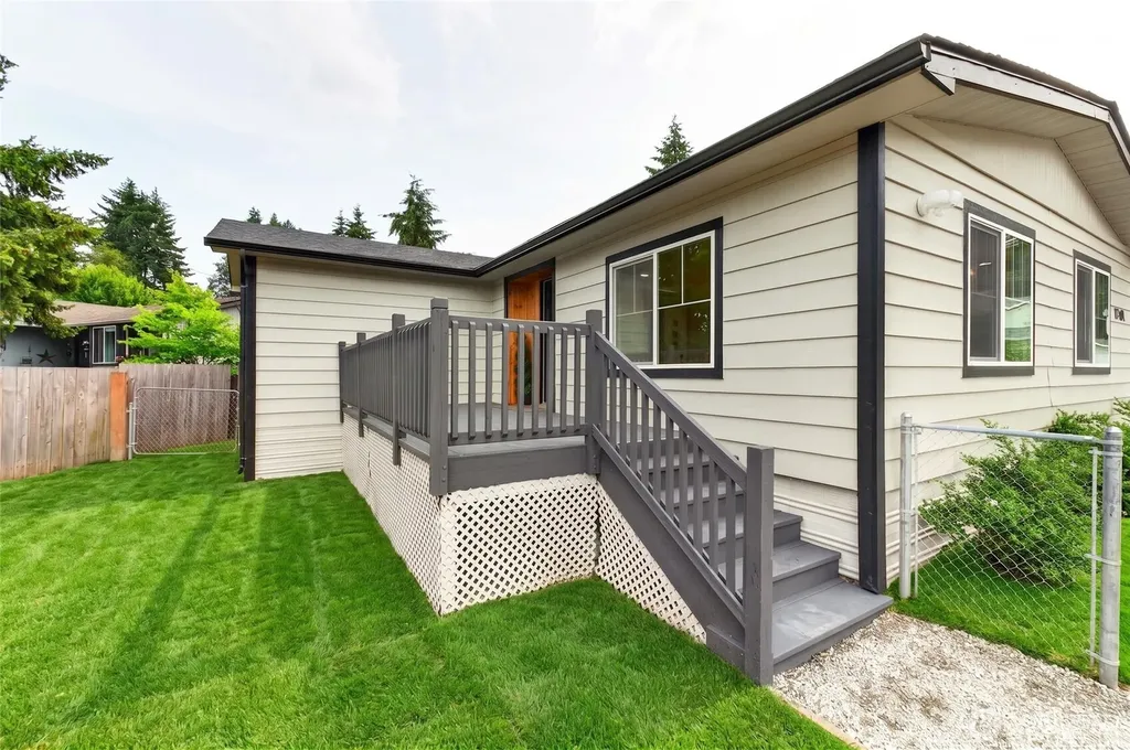 13401 215th Avenue E Bonney Lake WA 98391