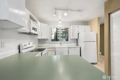 4202 Factoria Boulevard SE Bellevue WA 98006