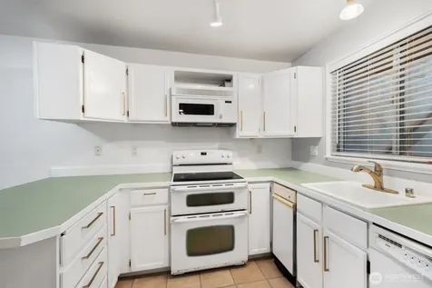 4202 Factoria Boulevard SE Bellevue WA 98006