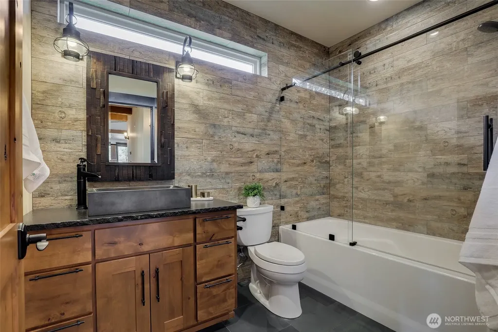 2885 Newell Road Camano Island WA 98282