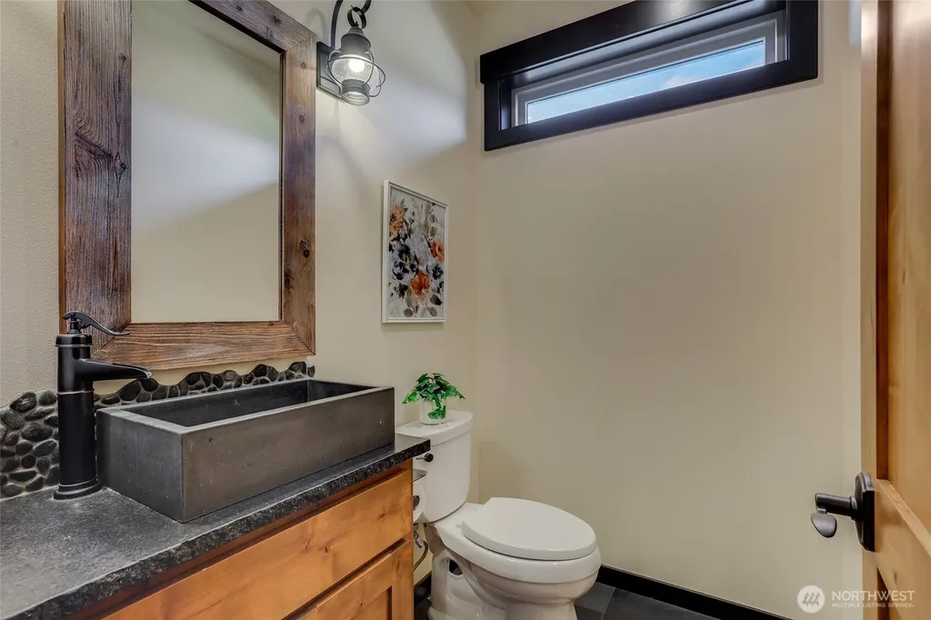 2885 Newell Road Camano Island WA 98282