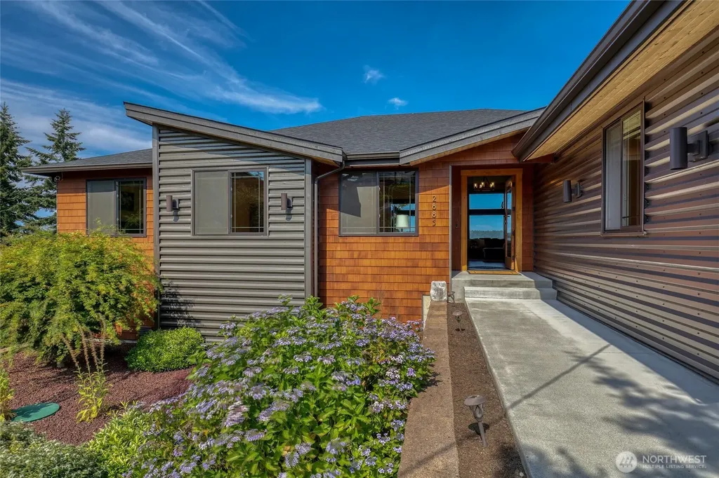 2885 Newell Road Camano Island WA 98282