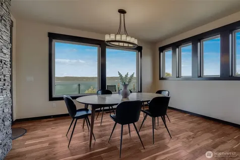 2885 Newell Road Camano Island WA 98282