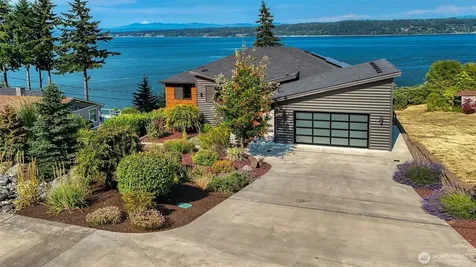 2885 Newell Road Camano Island WA 98282