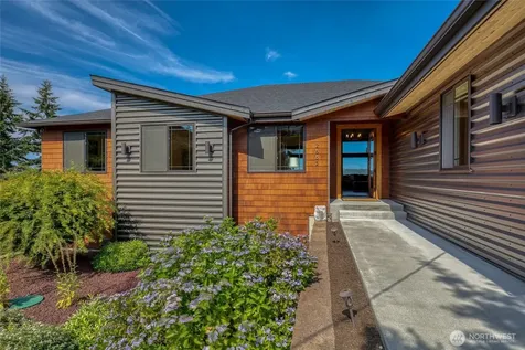 2885 Newell Road Camano Island WA 98282