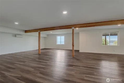 2885 Newell Road Camano Island WA 98282