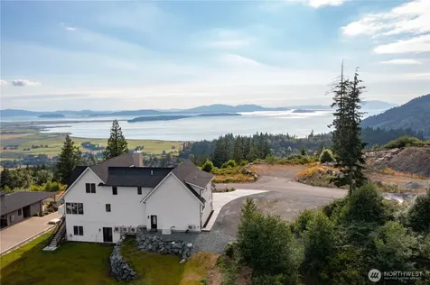 3251 Blanchard Knob Trail Burlington WA 98233