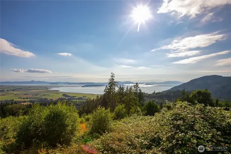 3251 Blanchard Knob Trail Burlington WA 98233