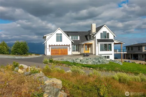 3251 Blanchard Knob Trail Burlington WA 98233