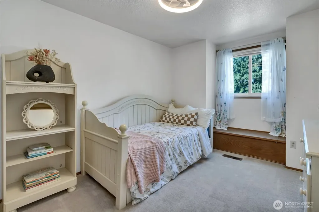 9042 Wendy Drive SE Olympia WA 98513