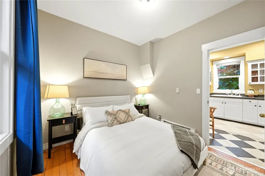 1110 NW 70th Street Seattle WA 98117
