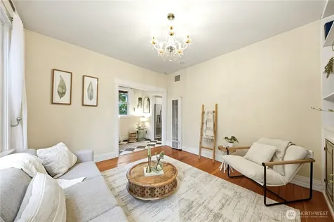 1110 NW 70th Street Seattle WA 98117