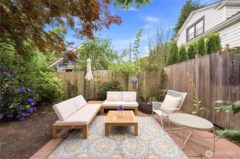1110 NW 70th Street Seattle WA 98117