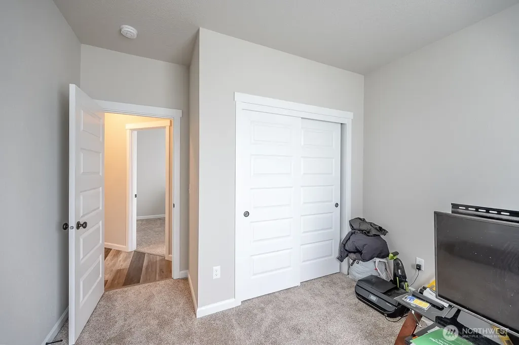 412 NE L Street Quincy WA 98848