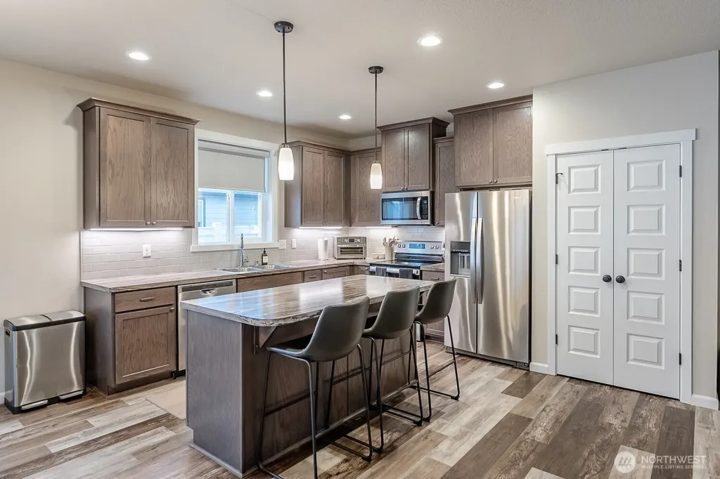 412 NE L Street Quincy WA 98848